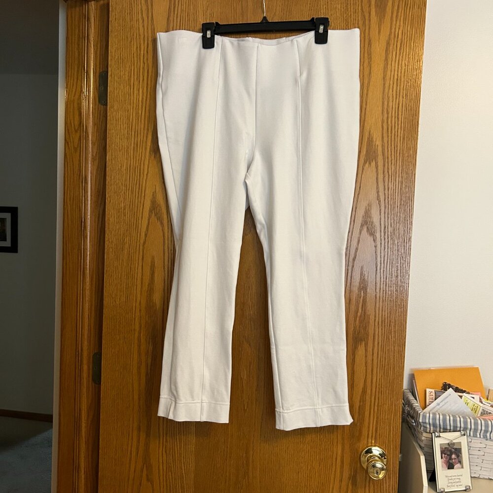 2X white slim factor ankle pant